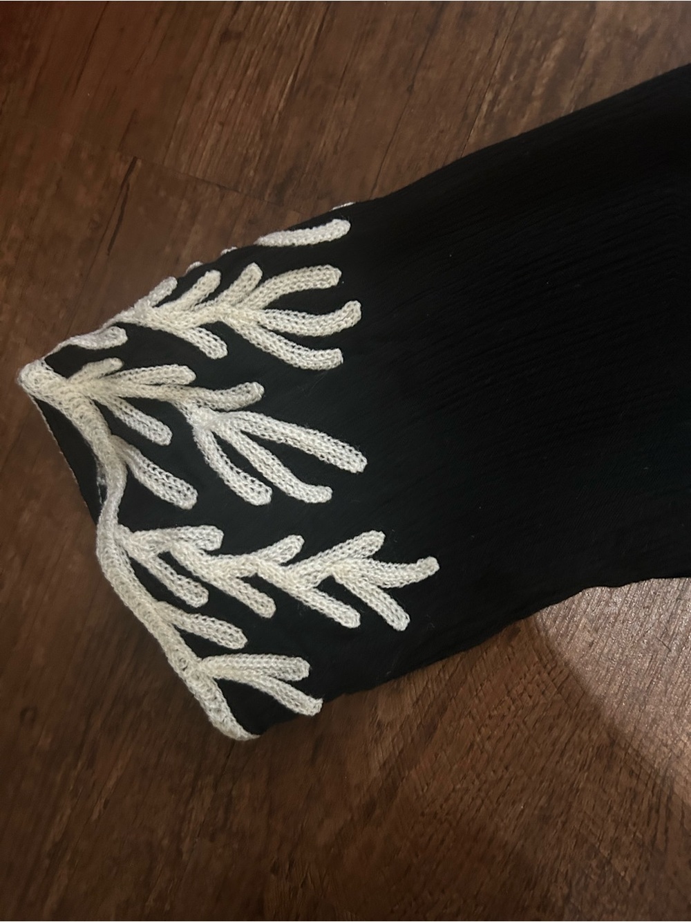 Black Embroidered V-Neck Tunic with White Contrast - Picture 7 of 7